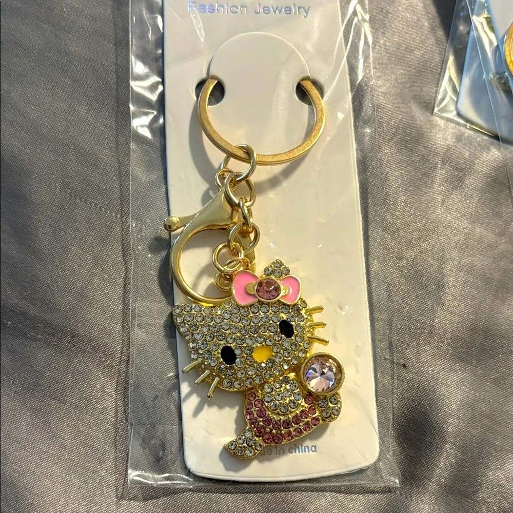 Hello Kitty Gold and Pink Keychain New